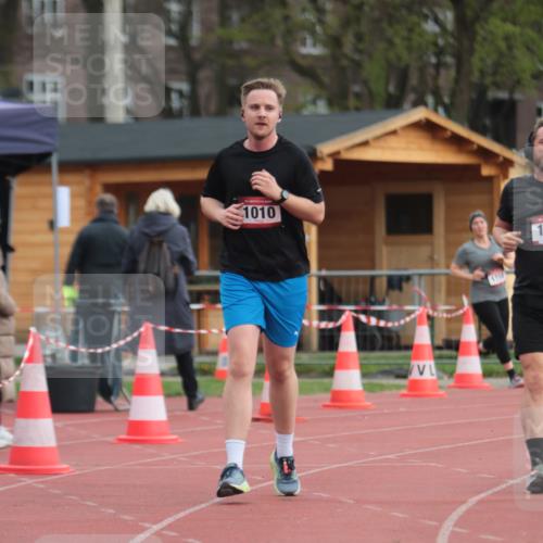 13.04.2025 - Hammer Lauf A. Gomolzig http://msf.ph/oto/7657859 13.04.2025 10:15:55 Ziel 282, 1010, 1337, 1877 meine-sportfotos.de
