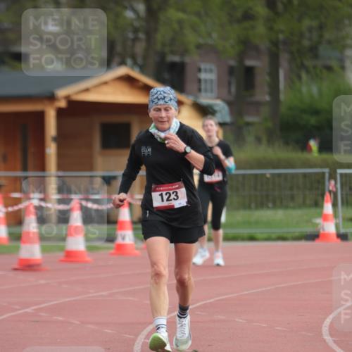 13.04.2025 - Hammer Lauf A. Gomolzig http://msf.ph/oto/7657903 13.04.2025 10:16:06 Ziel 123, 1158, 1314 meine-sportfotos.de