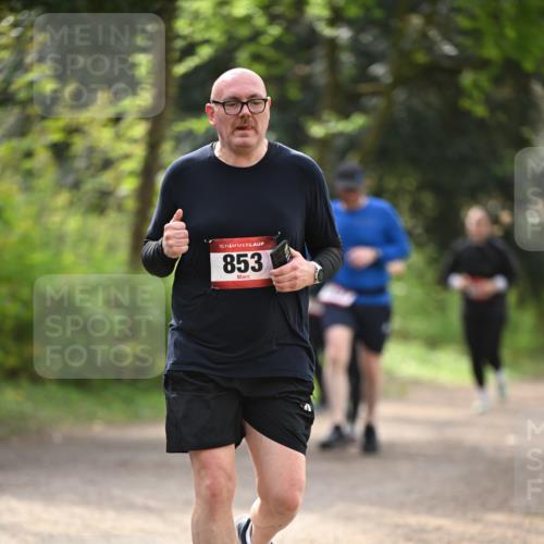 13.04.2025 - Hammer Lauf Dr. Thomas Lammeyer http://msf.ph/oto/7657904 13.04.2025 10:44:49 Laufen 15, 853 meine-sportfotos.de