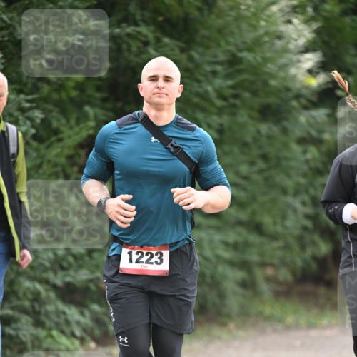 13.04.2025 - Hammer Lauf Dr. Thomas Lammeyer http://msf.ph/oto/7657962 13.04.2025 10:44:58 Laufen 1223 meine-sportfotos.de