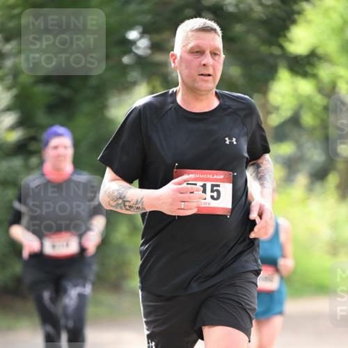 13.04.2025 - Hammer Lauf Dr. Thomas Lammeyer http://msf.ph/oto/7657970 13.04.2025 10:45:03 Laufen 15 meine-sportfotos.de
