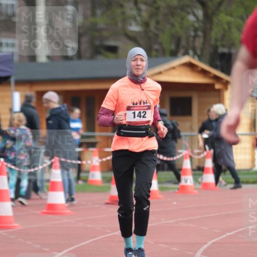 13.04.2025 - Hammer Lauf A. Gomolzig http://msf.ph/oto/7657982 13.04.2025 10:16:27 Ziel 142, 1188 meine-sportfotos.de