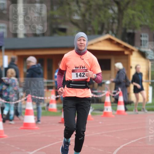 13.04.2025 - Hammer Lauf A. Gomolzig http://msf.ph/oto/7657985 13.04.2025 10:16:27 Ziel 142, 1188 meine-sportfotos.de