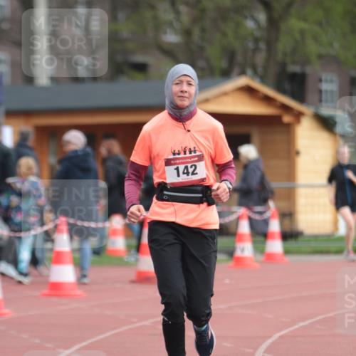 13.04.2025 - Hammer Lauf A. Gomolzig http://msf.ph/oto/7657988 13.04.2025 10:16:28 Ziel 142 meine-sportfotos.de