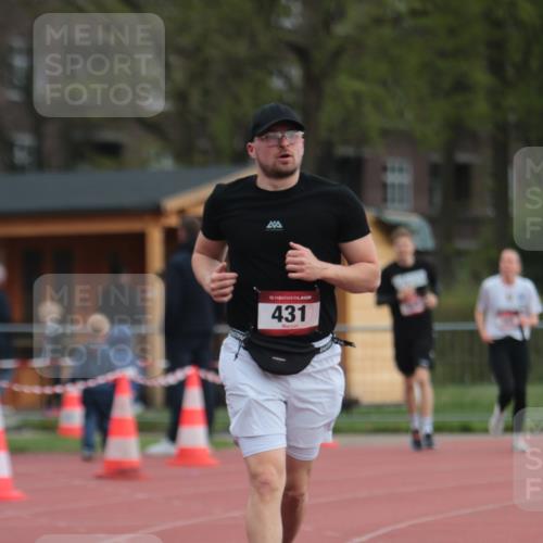 13.04.2025 - Hammer Lauf A. Gomolzig http://msf.ph/oto/7658039 13.04.2025 10:16:52 Ziel 431 meine-sportfotos.de