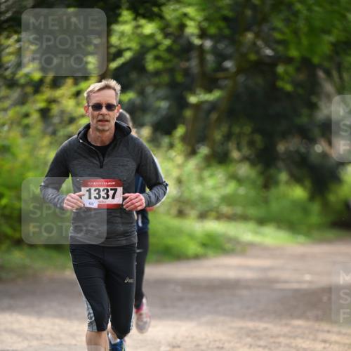 13.04.2025 - Hammer Lauf Dr. Thomas Lammeyer http://msf.ph/oto/7658043 13.04.2025 10:45:12 Laufen 15, 1337, 123 meine-sportfotos.de