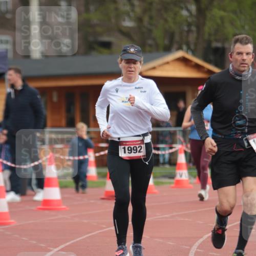 13.04.2025 - Hammer Lauf A. Gomolzig http://msf.ph/oto/7658069 13.04.2025 10:17:05 Ziel 348, 573, 1069, 1164, 1932, 1992, 1993 meine-sportfotos.de