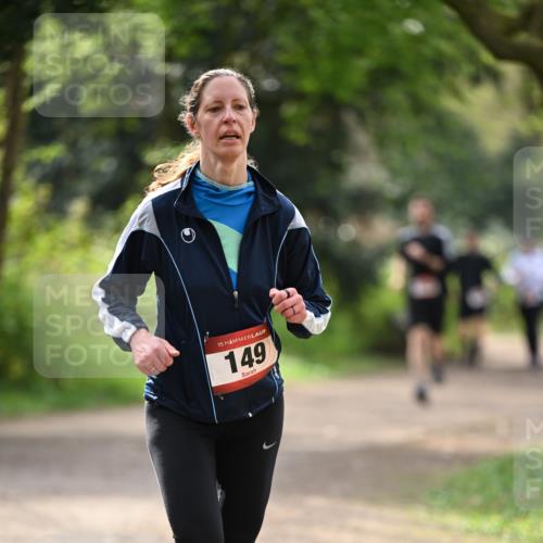13.04.2025 - Hammer Lauf Dr. Thomas Lammeyer http://msf.ph/oto/7658070 13.04.2025 10:45:15 Laufen 15, 149 meine-sportfotos.de
