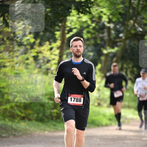 13.04.2025 - Hammer Lauf Dr. Thomas Lammeyer http://msf.ph/oto/7658088 13.04.2025 10:45:21 Laufen 15, 1788 meine-sportfotos.de