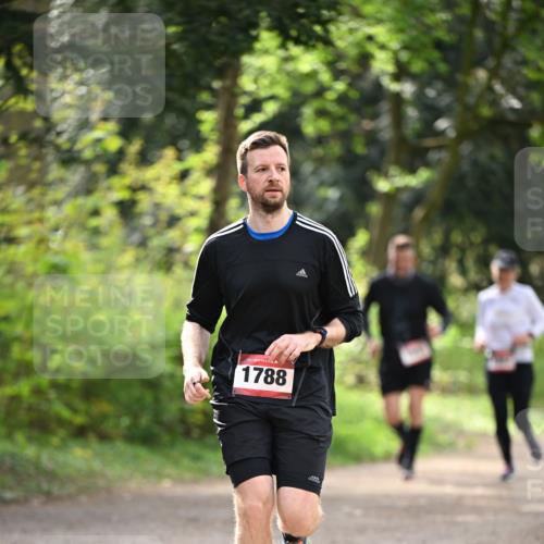 13.04.2025 - Hammer Lauf Dr. Thomas Lammeyer http://msf.ph/oto/7658092 13.04.2025 10:45:21 Laufen 15, 1788 meine-sportfotos.de