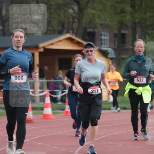 13.04.2025 - Hammer Lauf A. Gomolzig http://msf.ph/oto/7658093 13.04.2025 10:17:13 Ziel 211, 270, 539, 632, 966, 1970 meine-sportfotos.de