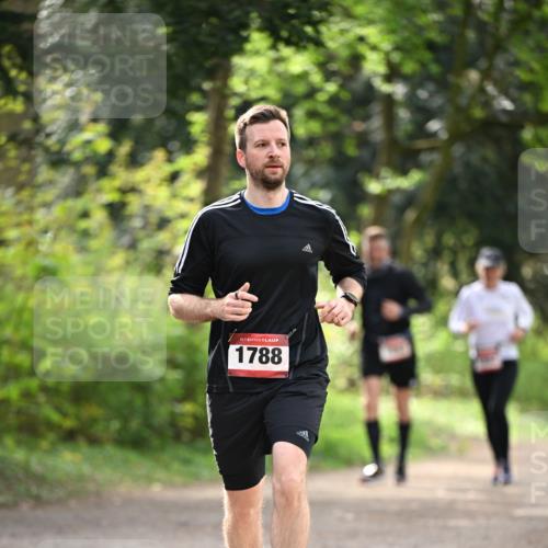 13.04.2025 - Hammer Lauf Dr. Thomas Lammeyer http://msf.ph/oto/7658094 13.04.2025 10:45:21 Laufen 15, 1788 meine-sportfotos.de