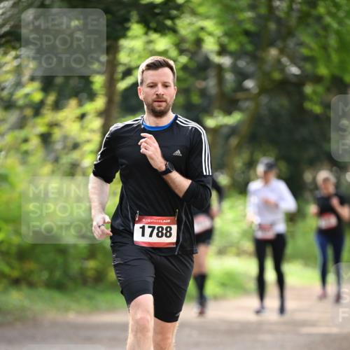 13.04.2025 - Hammer Lauf Dr. Thomas Lammeyer http://msf.ph/oto/7658100 13.04.2025 10:45:21 Laufen 15, 1788 meine-sportfotos.de