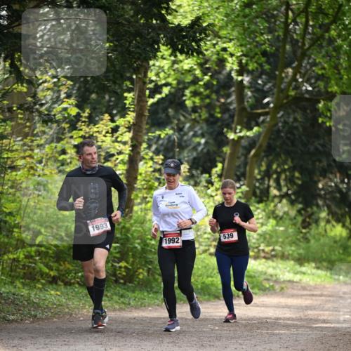 13.04.2025 - Hammer Lauf Dr. Thomas Lammeyer http://msf.ph/oto/7658110 13.04.2025 10:45:24 Laufen 1993, 1992, 539 meine-sportfotos.de