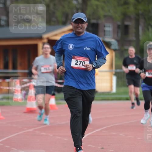 13.04.2025 - Hammer Lauf A. Gomolzig http://msf.ph/oto/7658111 13.04.2025 10:17:19 Ziel 270, 539, 551, 632, 715, 726, 753, 1288, 1970 meine-sportfotos.de