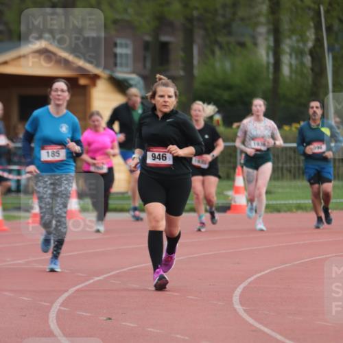 13.04.2025 - Hammer Lauf A. Gomolzig http://msf.ph/oto/7658139 13.04.2025 10:17:27 Ziel 185, 715, 760, 946, 1933, 1936 meine-sportfotos.de