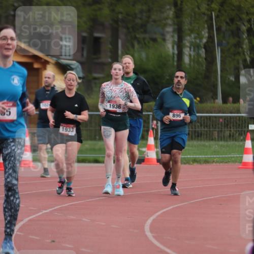 13.04.2025 - Hammer Lauf A. Gomolzig http://msf.ph/oto/7658150 13.04.2025 10:17:30 Ziel 185, 589, 760, 896, 946, 1933, 1936 meine-sportfotos.de