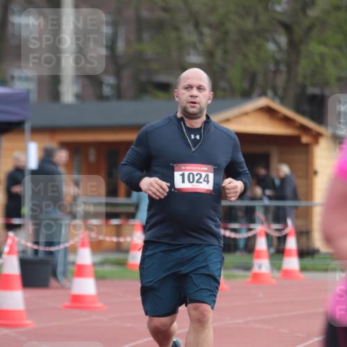 13.04.2025 - Hammer Lauf A. Gomolzig http://msf.ph/oto/7658171 13.04.2025 10:17:38 Ziel 589, 896, 1024 meine-sportfotos.de