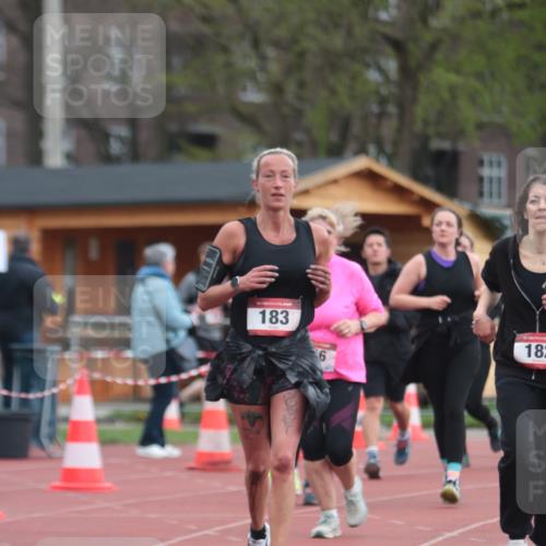 13.04.2025 - Hammer Lauf A. Gomolzig http://msf.ph/oto/7658211 13.04.2025 10:17:59 Ziel 182, 183, 346, 561, 562, 580, 666, 1053, 1054 meine-sportfotos.de