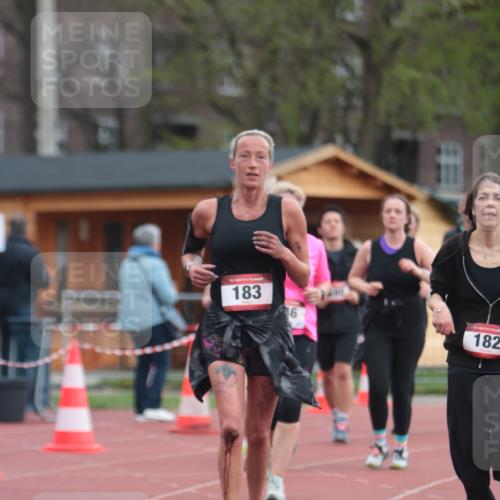 13.04.2025 - Hammer Lauf A. Gomolzig http://msf.ph/oto/7658213 13.04.2025 10:17:59 Ziel 182, 183, 346, 561, 562, 580, 666, 1053, 1054 meine-sportfotos.de