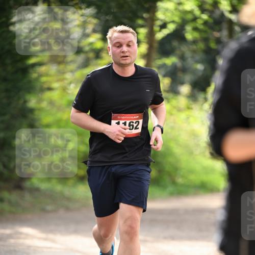 13.04.2025 - Hammer Lauf Dr. Thomas Lammeyer http://msf.ph/oto/7658220 13.04.2025 10:45:45 Laufen 15, 1162 meine-sportfotos.de