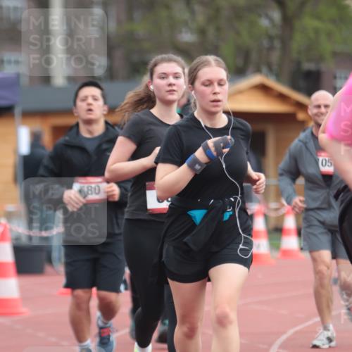 13.04.2025 - Hammer Lauf A. Gomolzig http://msf.ph/oto/7658230 13.04.2025 10:18:04 Ziel 346, 561, 562, 580, 666, 856, 895, 1053, 1054 meine-sportfotos.de