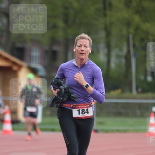 13.04.2025 - Hammer Lauf A. Gomolzig http://msf.ph/oto/7658334 13.04.2025 10:18:37 Ziel 184, 922 meine-sportfotos.de
