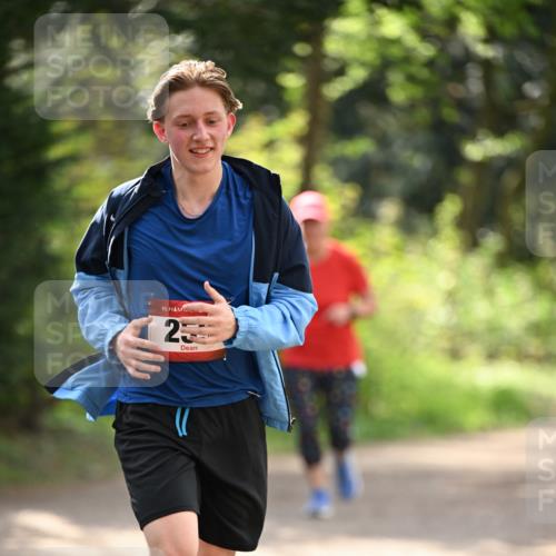 13.04.2025 - Hammer Lauf Dr. Thomas Lammeyer http://msf.ph/oto/7658401 13.04.2025 10:46:57 Laufen 15, 25 meine-sportfotos.de