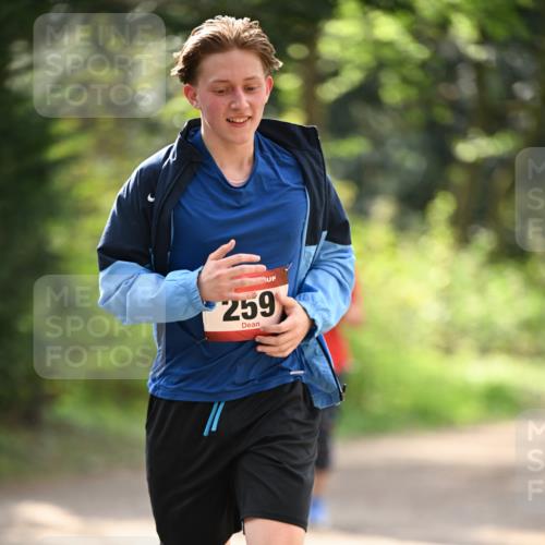 13.04.2025 - Hammer Lauf Dr. Thomas Lammeyer http://msf.ph/oto/7658404 13.04.2025 10:46:58 Laufen 259 meine-sportfotos.de