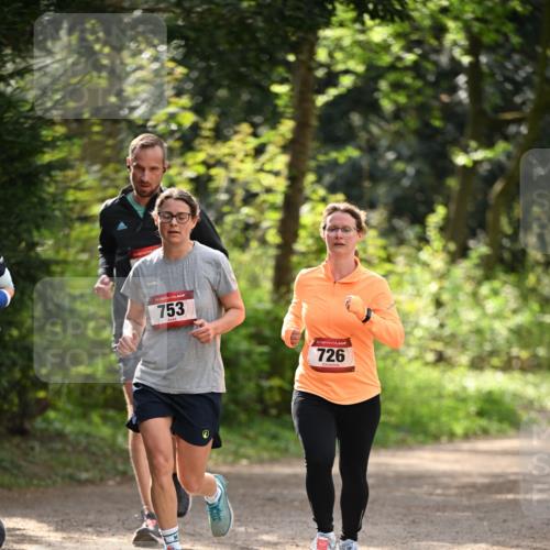 13.04.2025 - Hammer Lauf Dr. Thomas Lammeyer http://msf.ph/oto/7658498 13.04.2025 10:47:55 Laufen 753, 15, 726 meine-sportfotos.de