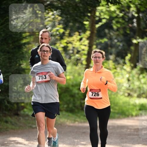 13.04.2025 - Hammer Lauf Dr. Thomas Lammeyer http://msf.ph/oto/7658503 13.04.2025 10:47:56 Laufen 15, 753, 15, 726 meine-sportfotos.de