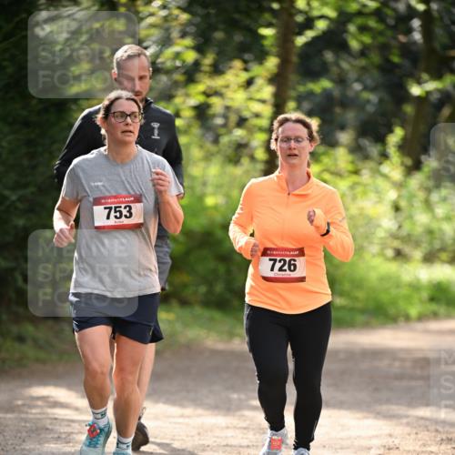 13.04.2025 - Hammer Lauf Dr. Thomas Lammeyer http://msf.ph/oto/7658507 13.04.2025 10:47:56 Laufen 711, 15, 753, 15, 726 meine-sportfotos.de