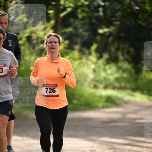 13.04.2025 - Hammer Lauf Dr. Thomas Lammeyer http://msf.ph/oto/7658509 13.04.2025 10:47:57 Laufen 3, 1, 15, 726 meine-sportfotos.de