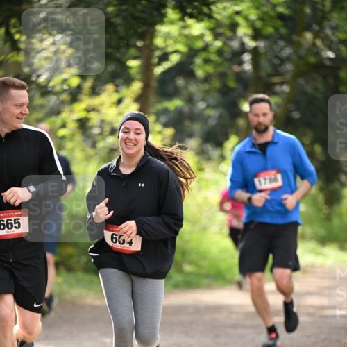 13.04.2025 - Hammer Lauf Dr. Thomas Lammeyer http://msf.ph/oto/7658555 13.04.2025 10:48:16 Laufen 665, 15, 664 meine-sportfotos.de
