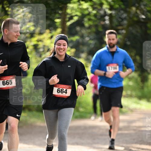 13.04.2025 - Hammer Lauf Dr. Thomas Lammeyer http://msf.ph/oto/7658557 13.04.2025 10:48:16 Laufen 15, 665, 15, 664, 17516 meine-sportfotos.de