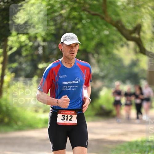 13.04.2025 - Hammer Lauf Dr. Thomas Lammeyer http://msf.ph/oto/7658604 13.04.2025 10:48:29 Laufen 15, 312 meine-sportfotos.de