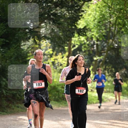 13.04.2025 - Hammer Lauf Dr. Thomas Lammeyer http://msf.ph/oto/7658641 13.04.2025 10:48:41 Laufen 15, 183, 182 meine-sportfotos.de