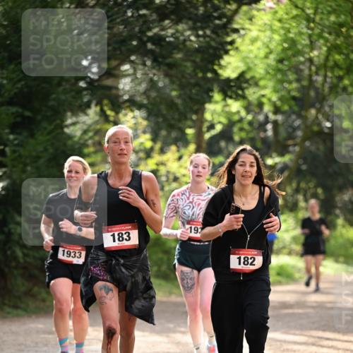 13.04.2025 - Hammer Lauf Dr. Thomas Lammeyer http://msf.ph/oto/7658646 13.04.2025 10:48:42 Laufen 1933, 15, 183, 193, 15, 182 meine-sportfotos.de