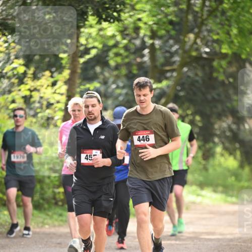 13.04.2025 - Hammer Lauf Dr. Thomas Lammeyer http://msf.ph/oto/7658717 13.04.2025 10:49:02 Laufen 1970, 69, 45, 446 meine-sportfotos.de