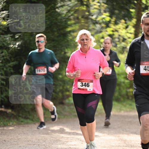 13.04.2025 - Hammer Lauf Dr. Thomas Lammeyer http://msf.ph/oto/7658725 13.04.2025 10:49:04 Laufen 1970, 15, 346, 44, 45 meine-sportfotos.de
