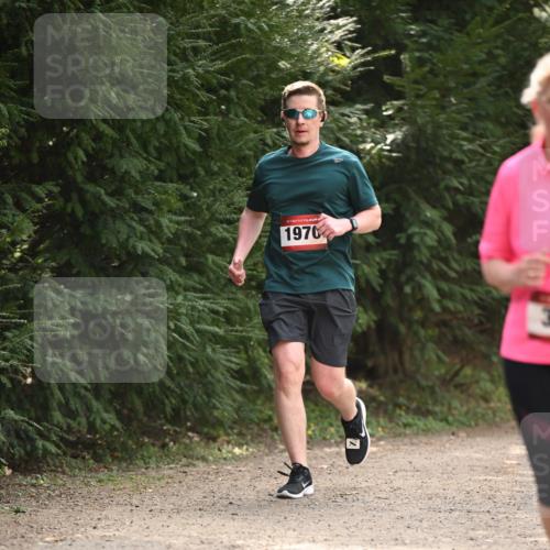 13.04.2025 - Hammer Lauf Dr. Thomas Lammeyer http://msf.ph/oto/7658731 13.04.2025 10:49:05 Laufen 1970 meine-sportfotos.de
