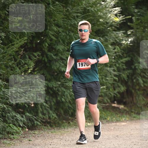 13.04.2025 - Hammer Lauf Dr. Thomas Lammeyer http://msf.ph/oto/7658736 13.04.2025 10:49:06 Laufen 15, 1970 meine-sportfotos.de