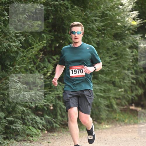 13.04.2025 - Hammer Lauf Dr. Thomas Lammeyer http://msf.ph/oto/7658742 13.04.2025 10:49:07 Laufen 15, 1970 meine-sportfotos.de