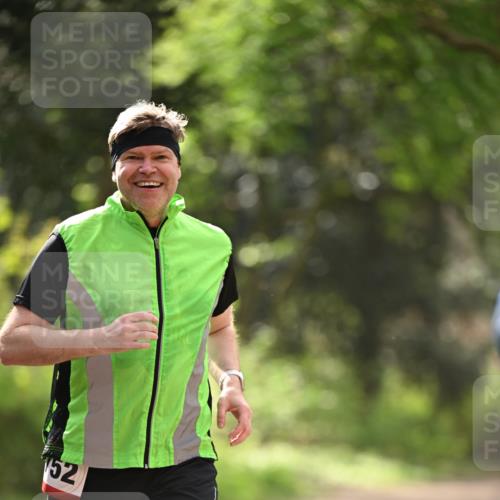 13.04.2025 - Hammer Lauf Dr. Thomas Lammeyer http://msf.ph/oto/7658752 13.04.2025 10:49:09 Laufen 52 meine-sportfotos.de