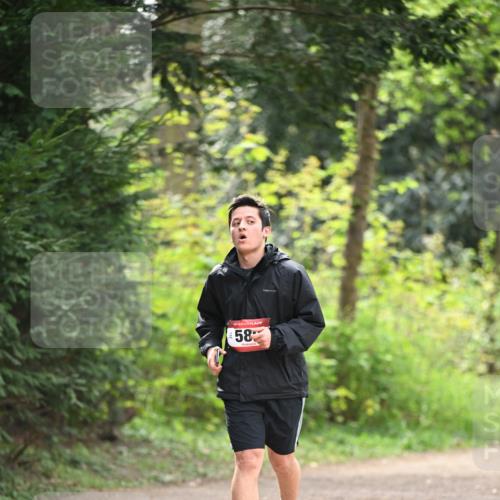 13.04.2025 - Hammer Lauf Dr. Thomas Lammeyer http://msf.ph/oto/7658777 13.04.2025 10:49:26 Laufen 58 meine-sportfotos.de
