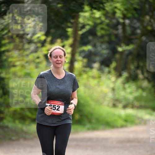 13.04.2025 - Hammer Lauf Dr. Thomas Lammeyer http://msf.ph/oto/7658831 13.04.2025 10:50:02 Laufen 15, 52 meine-sportfotos.de