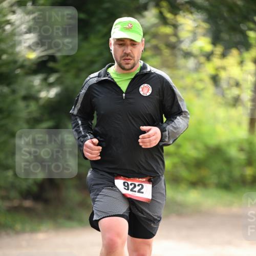 13.04.2025 - Hammer Lauf Dr. Thomas Lammeyer http://msf.ph/oto/7658872 13.04.2025 10:50:23 Laufen 7910, 15, 922, 561 meine-sportfotos.de