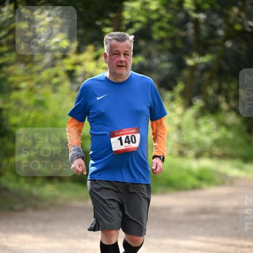 13.04.2025 - Hammer Lauf Dr. Thomas Lammeyer http://msf.ph/oto/7658899 13.04.2025 10:50:41 Laufen 140 meine-sportfotos.de