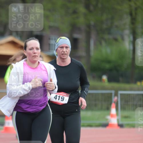 13.04.2025 - Hammer Lauf A. Gomolzig http://msf.ph/oto/7659013 13.04.2025 10:19:16 Ziel 139, 140, 258, 264, 419 meine-sportfotos.de