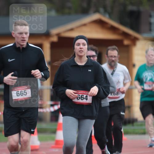 13.04.2025 - Hammer Lauf A. Gomolzig http://msf.ph/oto/7659037 13.04.2025 10:19:36 Ziel 268, 415, 664, 665 meine-sportfotos.de